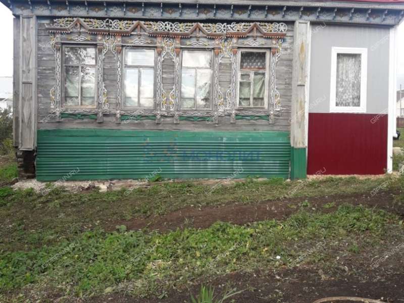 дом на улице 1 Мая село Кочуново
