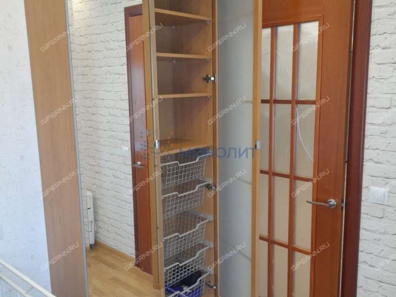 трёхкомнатная квартира на улице Родионова дом 189/24