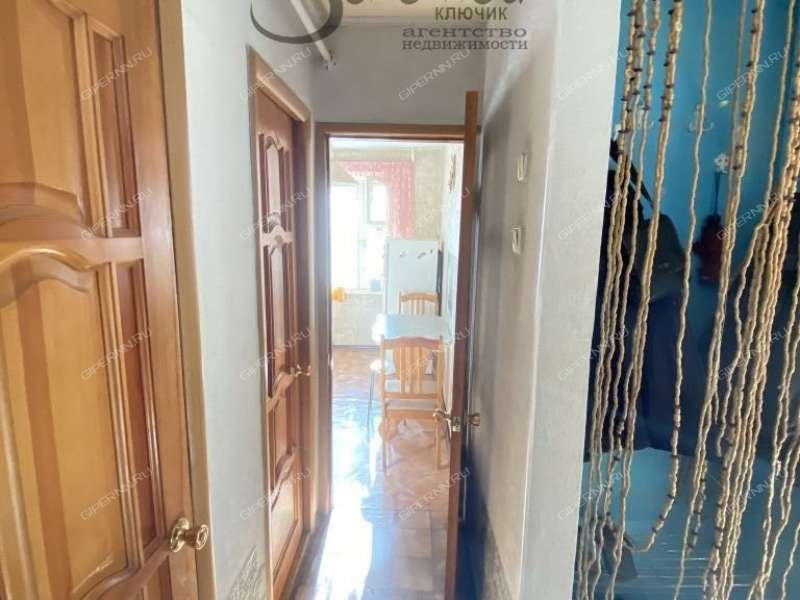 трёхкомнатная квартира на Космической улице дом 42