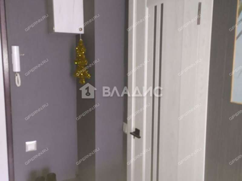 комната в доме 83 на Московском шоссе