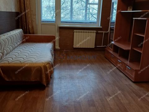 2-komnatnaya-ul-verhnepecherskaya-d-1-k1 фото