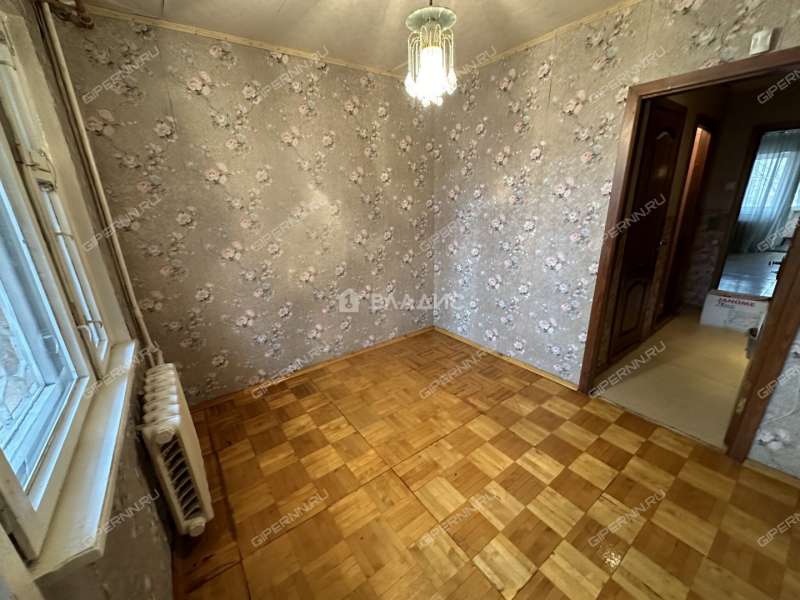 трёхкомнатная квартира на улице Верхнепечёрская дом 4