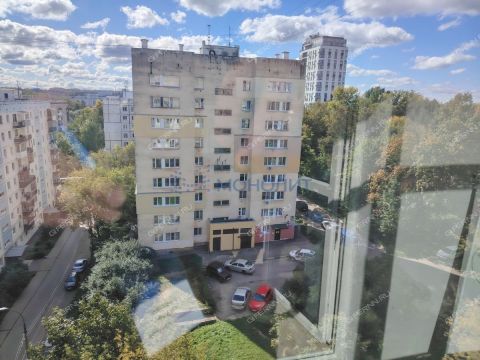 3-komnatnaya-ul-pyatigorskaya-d-18a фото