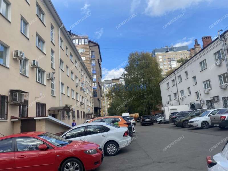 здание под недвижимость под медицинские учреждения, недвижимость под образовательные учреждения на Красносельской улице