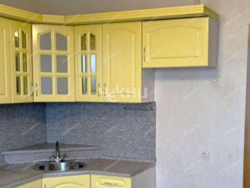 двухкомнатная квартира на улице Радио дом 8