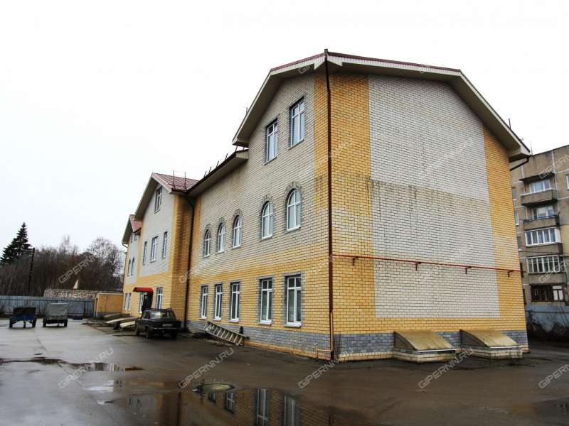 здание под недвижимость под медицинские учреждения, производственную площадь на улице Свердлова город Богородск