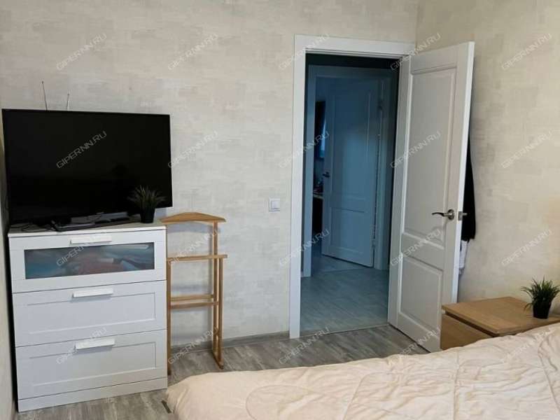 двухкомнатная квартира на улице Июльских Дней дом 1/2