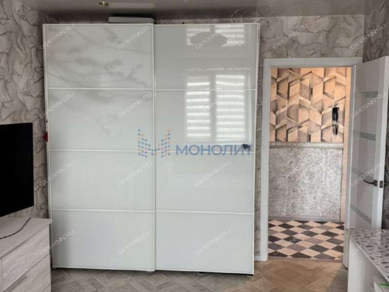 трёхкомнатная квартира на улице Ватутина дом 16А