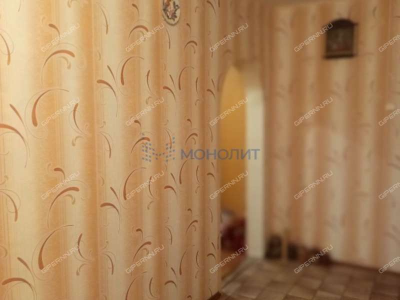 трёхкомнатная квартира на Центральной улице дом 6 село Лакша