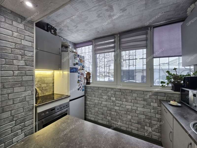 однокомнатная квартира на улице Юлиуса Фучика дом 10 к1