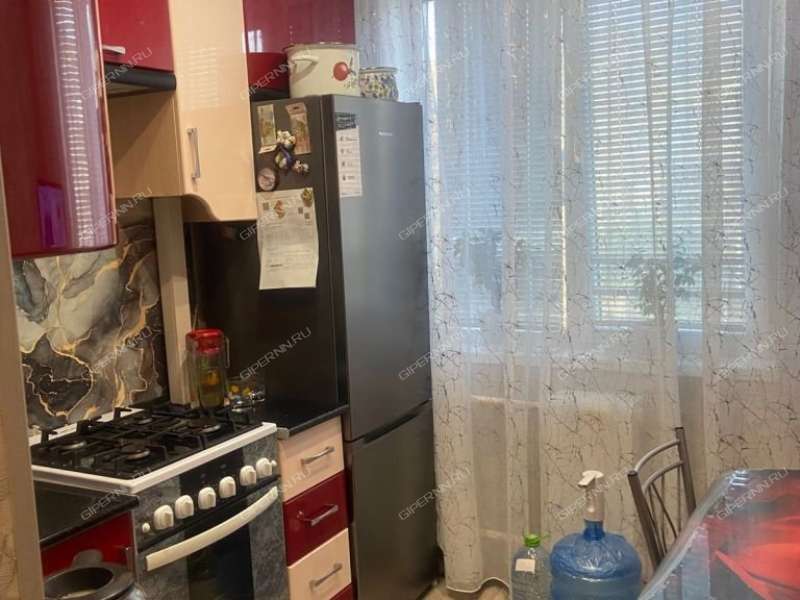 двухкомнатная квартира в 6-м микрорайоне дом 7