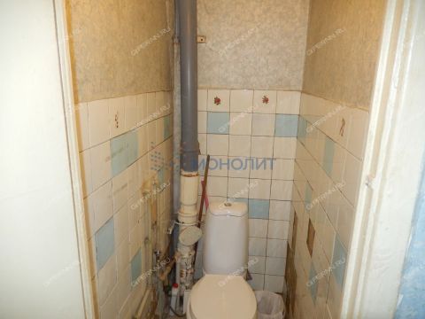 3-komnatnaya-b-r-zarechnyy-d-3 фото