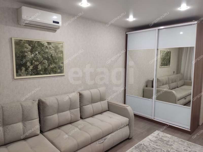 однокомнатная квартира на Керченской улице дом 20