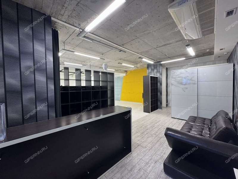 помещение под торговую площадь на Студеная ул., д.68а