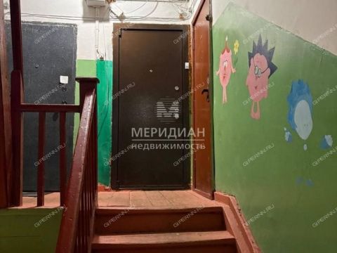 2-komnatnaya-ul-glazunova-d-11 фото