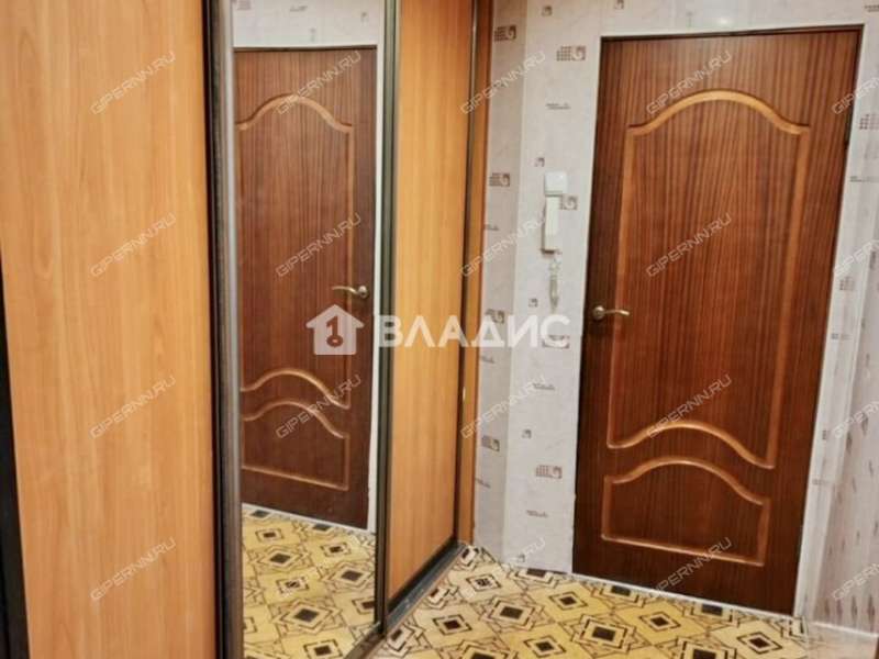 трёхкомнатная квартира на улице Героя Советского Союза Прыгунова дом 27