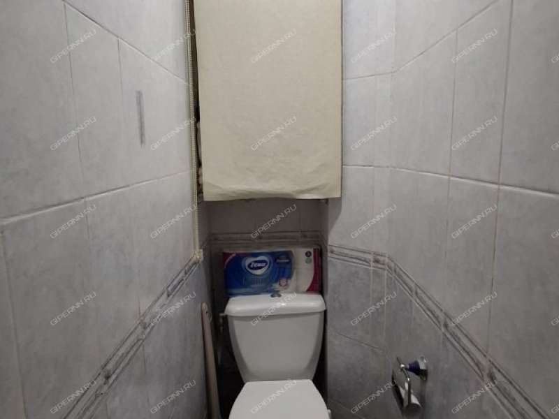 трёхкомнатная квартира в 3-м микрорайоне дом 22 город Кстово