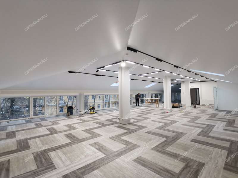 помещение под офис на площади Свободы