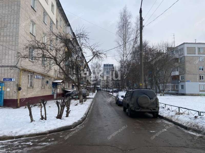 четырёхкомнатная квартира на Львовской улице дом 3