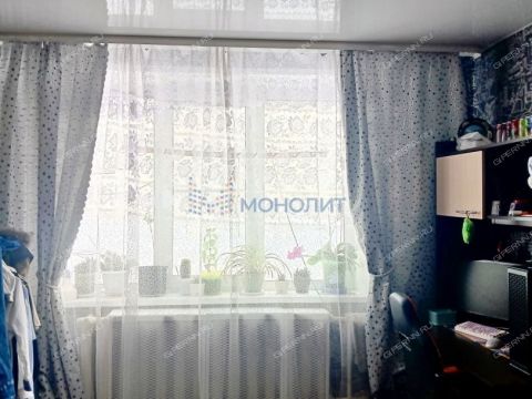 4-komnatnaya-prosp-busygina-d-50 фото