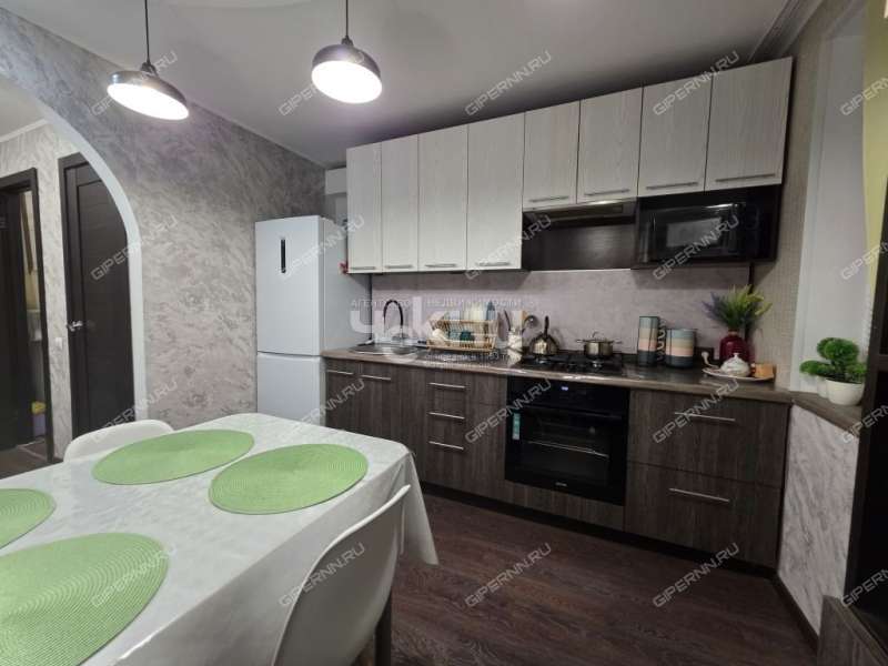 трёхкомнатная квартира на Планетной улице дом 38