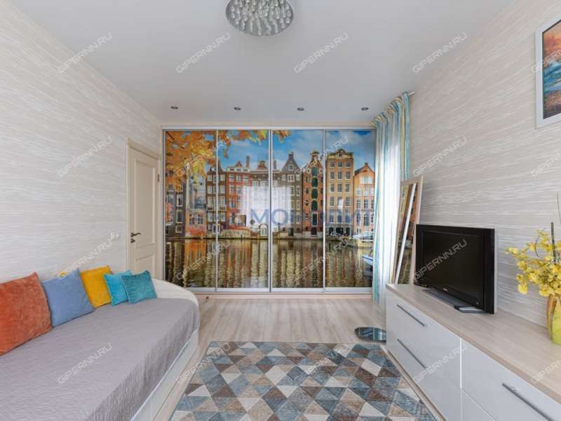 трёхкомнатная квартира на улице Родионова дом 165 к9