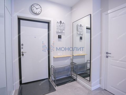 2-komnatnaya-ul-vyatskaya-d-8 фото