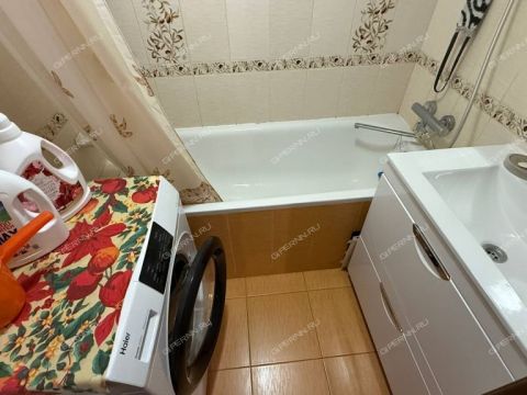 3-komnatnaya-ul-gornaya-d-20 фото