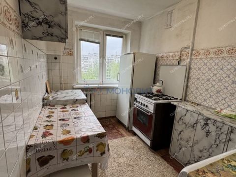 1-komnatnaya-ul-sergeya-esenina-d-44 фото
