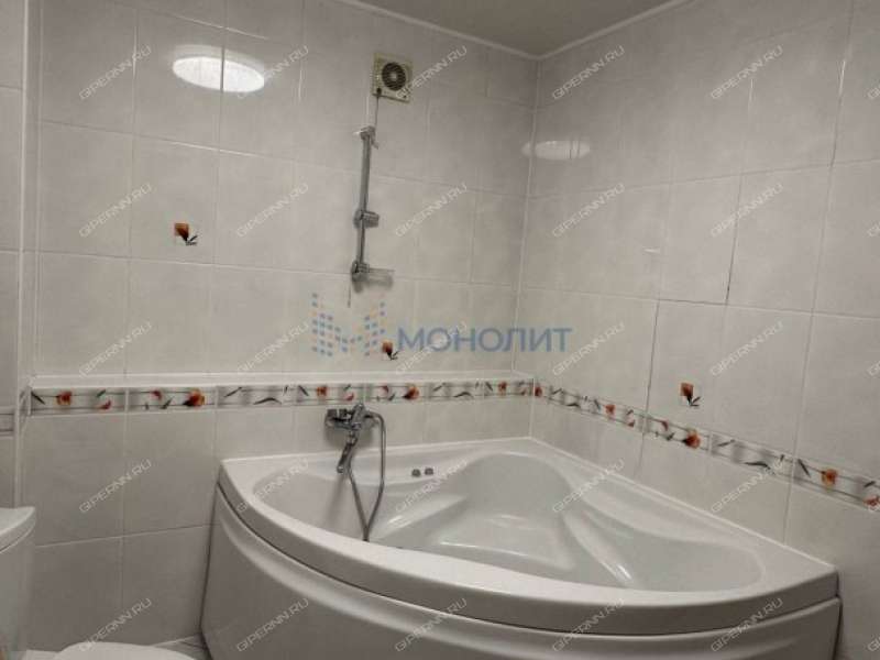 четырёхкомнатная квартира на улице Белинского дом 62