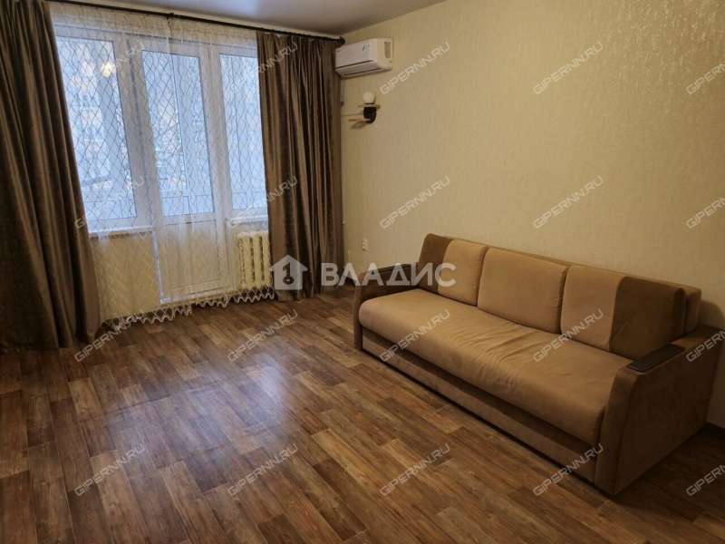 однокомнатная квартира на Московском шоссе дом 205