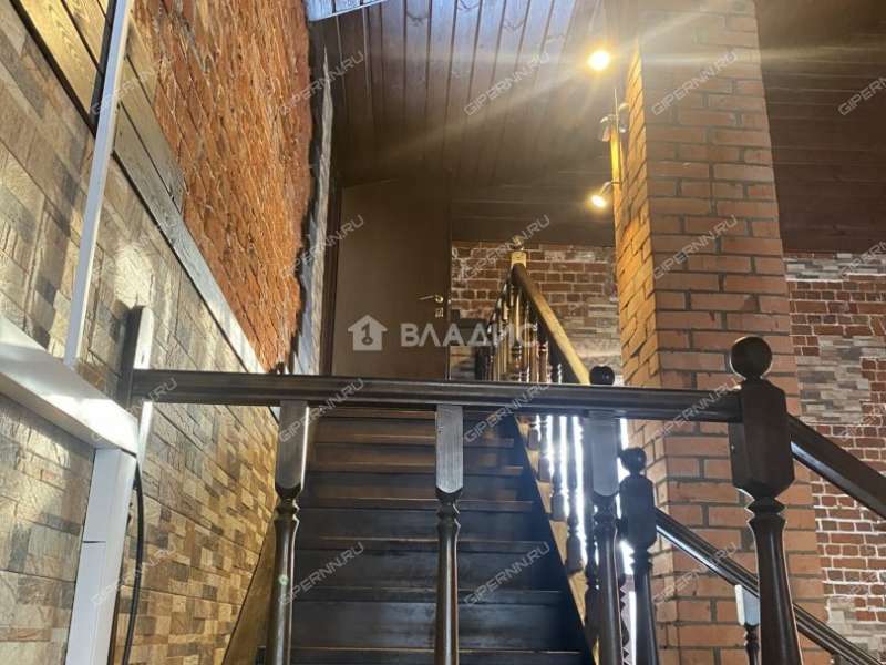 здание под офис на улице Баррикад