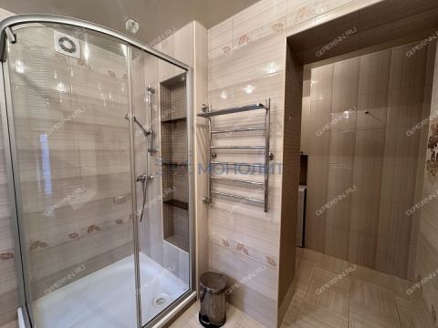 2-komnatnaya-ul-oktyabrskoy-revolyucii-d-45a фото