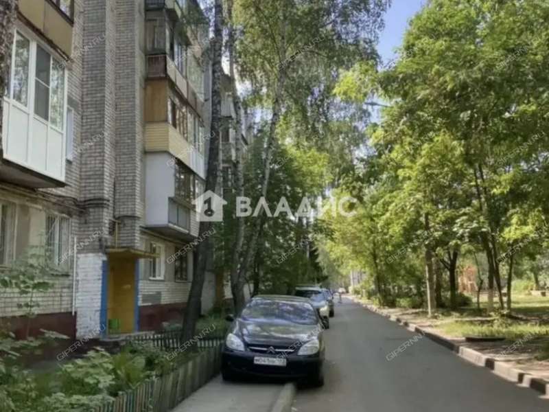 двухкомнатная квартира на улице Бурденко дом 18