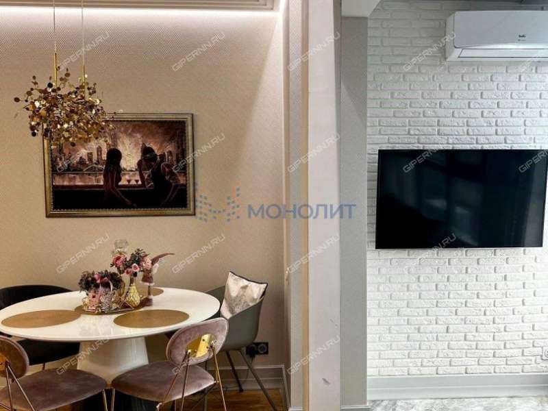 трёхкомнатная квартира на улице Нестерова дом 22