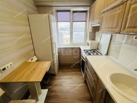 2-komnatnaya-ul-izhorskaya-d-38 фото