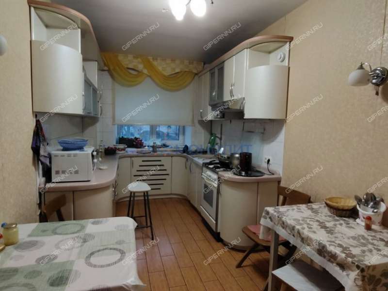 четырёхкомнатная квартира на Тираспольской улице дом 11