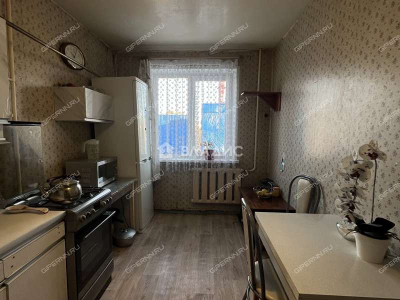 трёхкомнатная квартира на Комсомольской улице дом 35