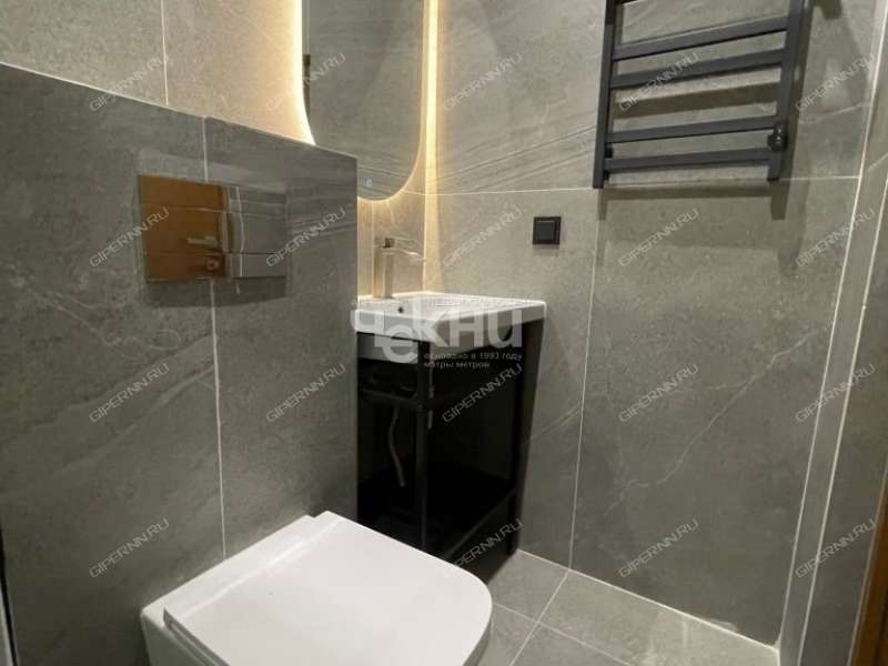 квартира-студия на Алексеевской улице дом 24/27