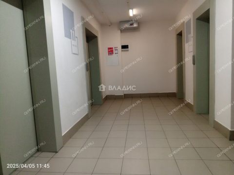 1-komnatnaya-ul-levoberezhnaya-d-4 фото