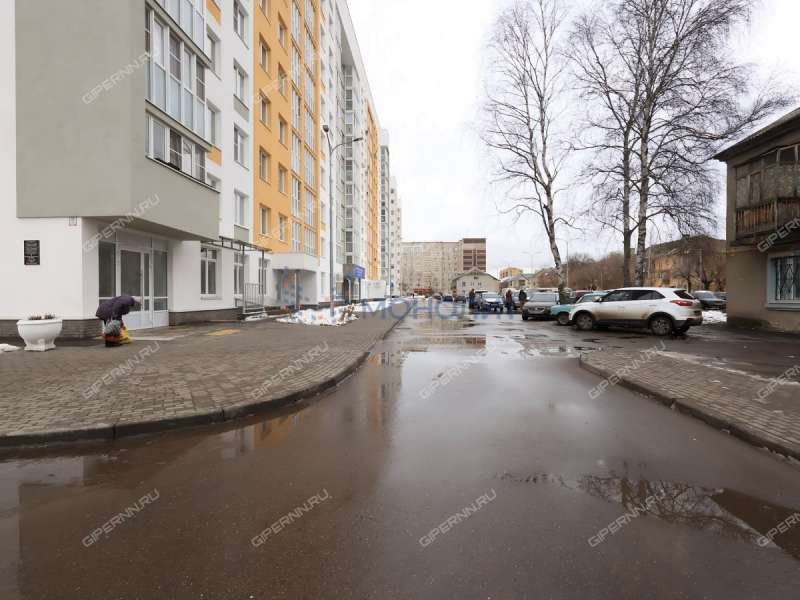 трёхкомнатная квартира на улице Васильева дом 31А