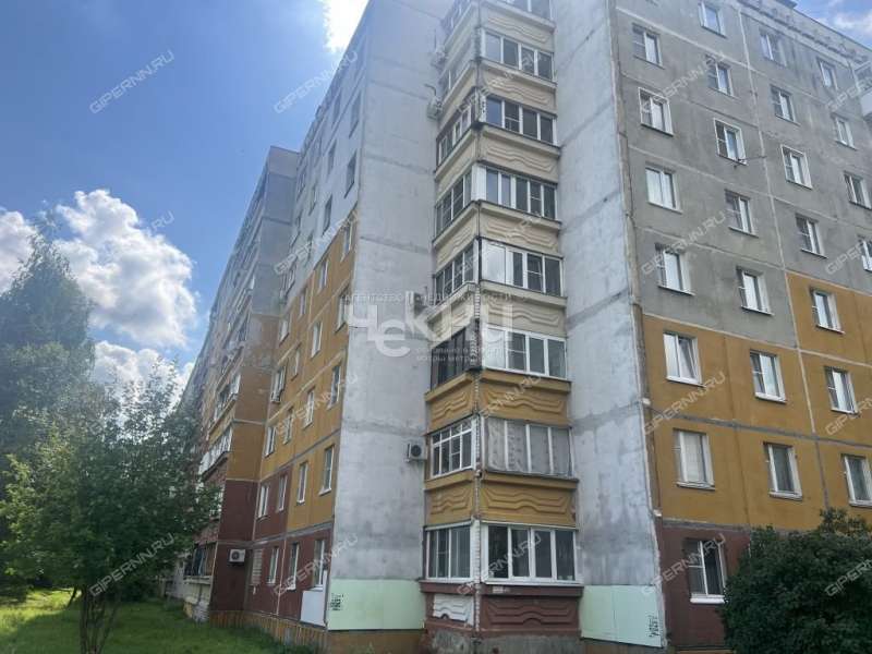 двухкомнатная квартира на улице Верхнепечёрская дом 12 к2
