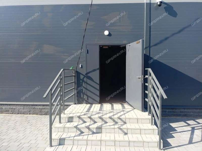 помещение под торговую площадь на улице Героя Рябцева