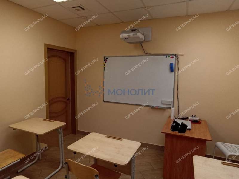 помещение под офис, торговую площадь на улице Богдановича