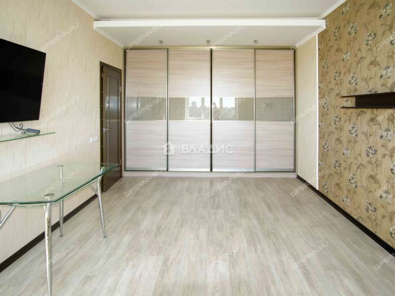 однокомнатная квартира на Волжской набережной дом 8