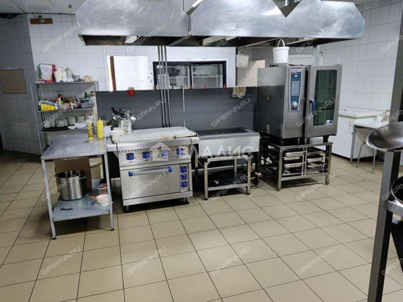 здание под офис, торговую площадь на улице Мечникова