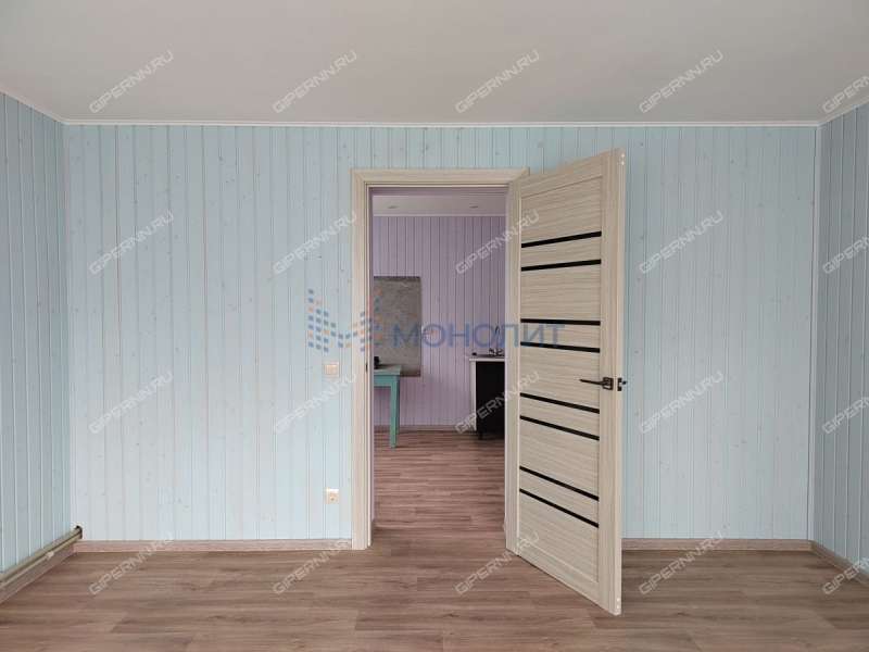 дом на Центральной улице село Курилово