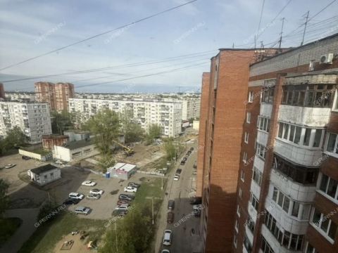 5-komnatnaya-ul-plotnikova-d-4 фото