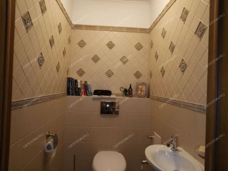 четырёхкомнатная квартира на улице Янки Купалы дом 38