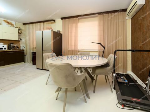 3-komnatnaya-ul-osharskaya-d-98 фото